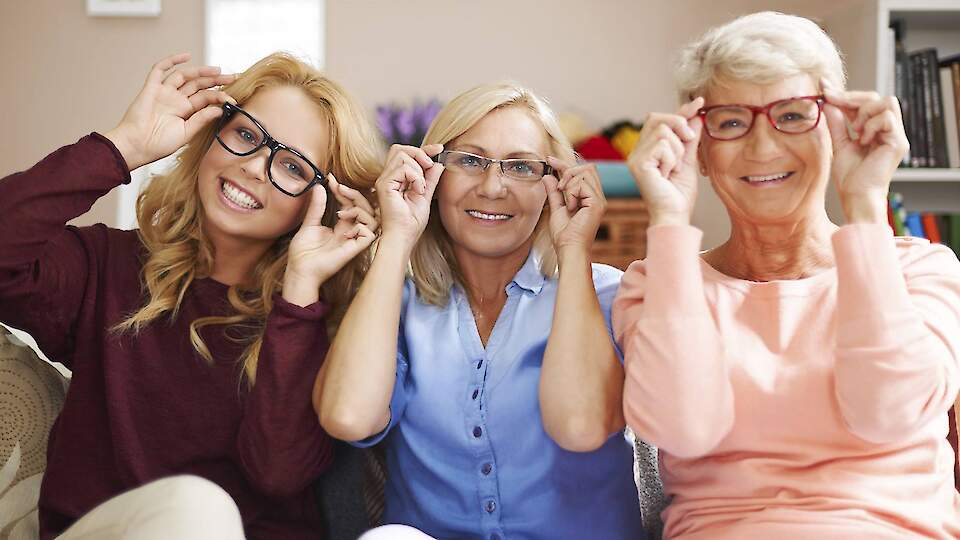 Silmatera Optika